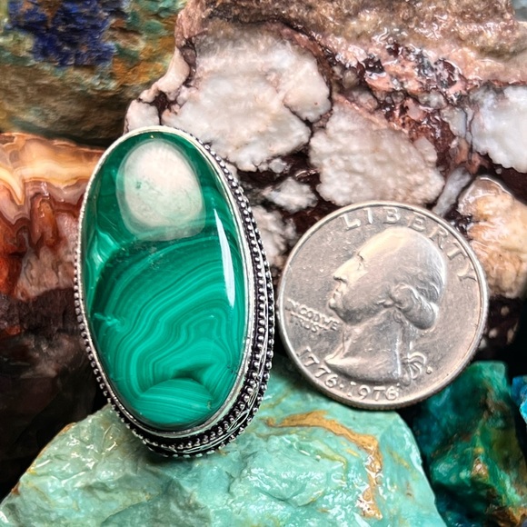 Malachite size 6.5 ring (Z-6) - Picture 6 of 9